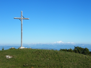 BOUCLE CHAPELLE DE RETORD ET PANORAMA SUR LES ALPES-ain