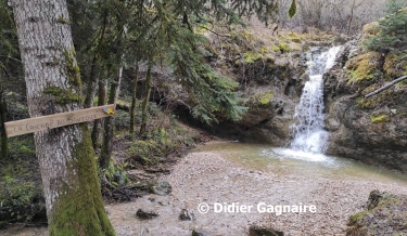 BRENOD - LE CIRCUIT DES TROIS CASCADES-ain