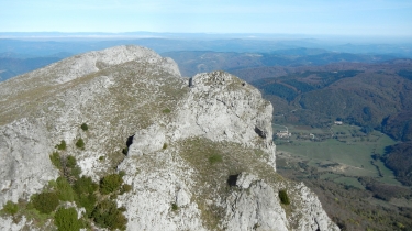 LE PECH DE BUGARACH PAR LA CRETE EST-aude