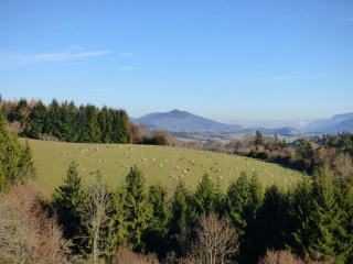DE TRASSOULAS A MACHORE PAR LES ANCIENS ABREUVOIRS DU VILLAGE-aude