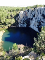 GARRIGUE DE LA CLAPE JUSQU AU GOUFFRE DE L OEIL DOUX-aude