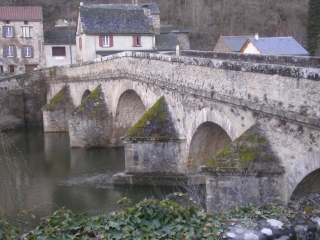 LESPINASSOLE - VALLEE DU VIAUR-aveyron