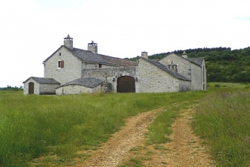 ROQUEFORT - DOLMEN DE COSTES-aveyron