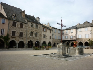 SAUVETERRE-DE-ROUERGUE-aveyron