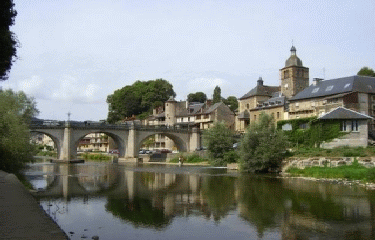 SAINT GENIEZ D OLT - LES PESSOLES-aveyron