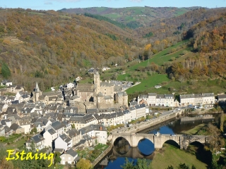AUTOUR D ESTAING-aveyron
