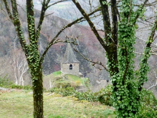 AUTOUR DE LA VINZELLE-aveyron