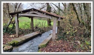 AU SUD DE VILLENEUVE D AVEYRON-aveyron