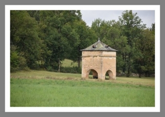 VAILHOURLES - CAMBAYRAC - VAILHOURLES-aveyron