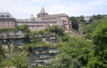 LE TROU DE BOZOULS-aveyron