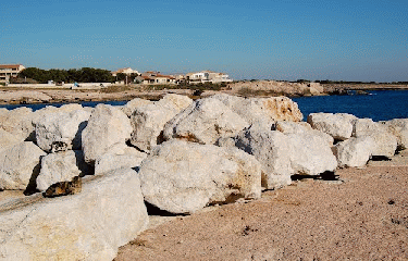 COLLINES PROVENCALES-bouches-du-rhone