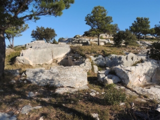 MONT PAON - VALLON DE LEQUE-bouches-du-rhone