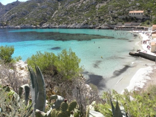MARSEILLE - CALANQUES SORMIOU ET MORGIOU-bouches-du-rhone
