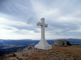 LA CROIX DU GARLABAN-bouches-du-rhone
