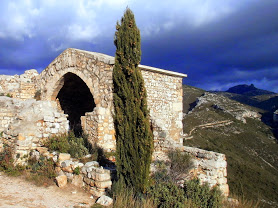 REFUGE DE TUNY-bouches-du-rhone