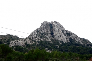 EYGALIERES - LE GROS CALAN