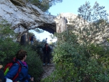 ROCHES ET GROTTES TROUEES DES ALPILLES (5 SITES)-bouches-du-rhone