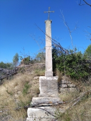 LA CROIX DES MONANDES-LA TOUR DE GUET DE LA MONTAGNETTE-bouches-du-rhone
