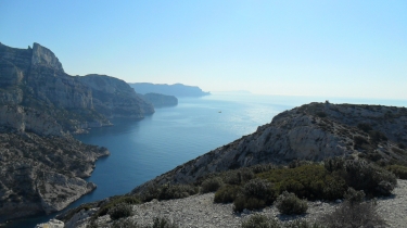 AU-DESSUS DES CALANQUES-bouches-du-rhone