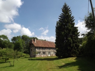 AUTOUR DE BONNEBOSQ-calvados