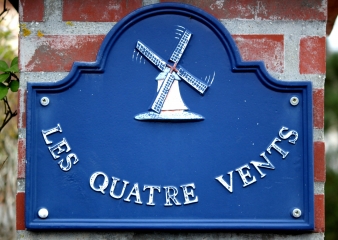 DEAUVILLE ET SES HAUTEURS-calvados
