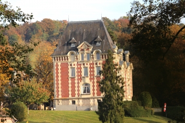 SAINT-MARTIN-DE-MAILLOC -  CHAPELLE YVON-calvados
