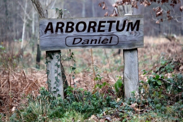 LES MOUTIERS-HUBERT - CANAPVILLE-calvados