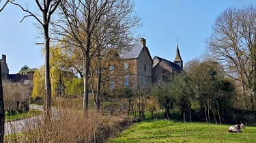 LE DETROIT - LE MENIL HERMEI - LES ISLES BARDEL ET RAPILLY (VARIANTE)-calvados