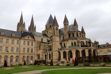 CAEN - MEMORIAL - CENTRE VILLE-calvados