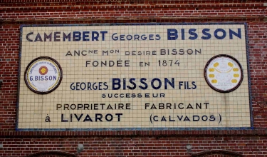 LIVAROT - LA COULEE VERTE-calvados