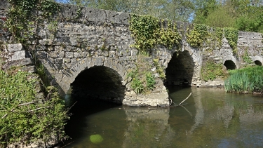 TILLY-SUR-SEULLES - JUVIGNY-SUR-SEULLES-calvados