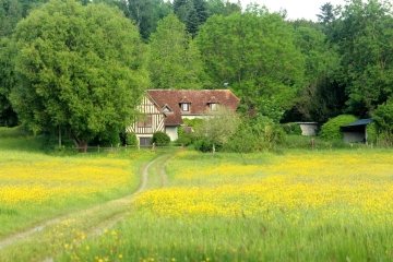 SAINT-GEORGES-EN-AUGE-calvados