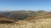 LE CHAVAROCHE DEPUIS LA VALLEE DE LA BERTRANDE-cantal