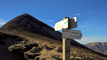 MANDAILLES - PUY GRIOU-cantal