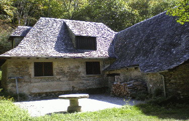 ST PROJET - VALLEE D AUZE -cantal