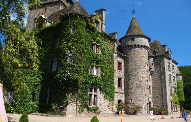 AUTOUR DU DONJON-cantal