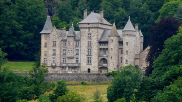 L EGLISE DE BREDONS-cantal