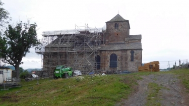 L EGLISE DE BREDONS-cantal