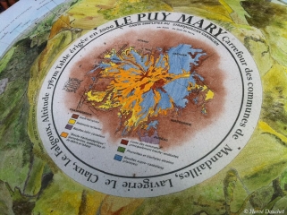 MONTEE AU PUY MARY-cantal