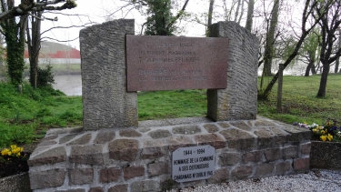 AUTOUR DE CHABANAIS-charente