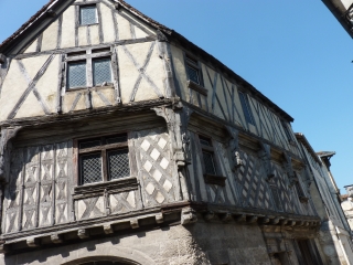 COGNAC - PORT- VILLE HISTORIQUE ET BORDS DE CHARENTE-charente