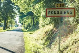 TOUR DE ROUSSINES - BOUCLE ROUGE-charente