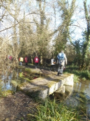 LANDRAIS ET LE CANAL DE CHARAS-charente-maritime