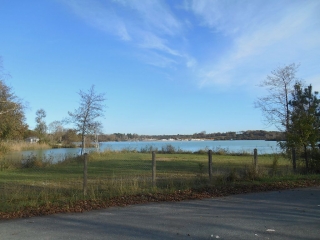 LAC DE CADEUIL-charente-maritime