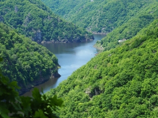 LA DORDOGNE DE VILLAGES EN BARRAGES- 3 JOURS-correze