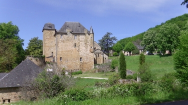 CHASTEAUX LES 3 VILLAGES -correze