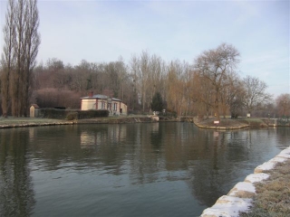 DEUX JOURS DEPUIS LA FERTE-MILON-aisne