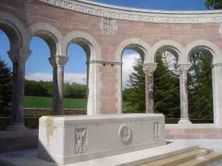 CHATEAU DE FERE ET FORET DE NESLE-aisne