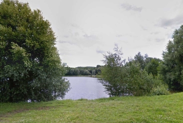 CHAMOUILLE - AU-DESSUS DES CREUTTES DE NEUVILLE-aisne