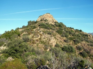 ROCHE PERCEE DE CAURO -corse-du-sud